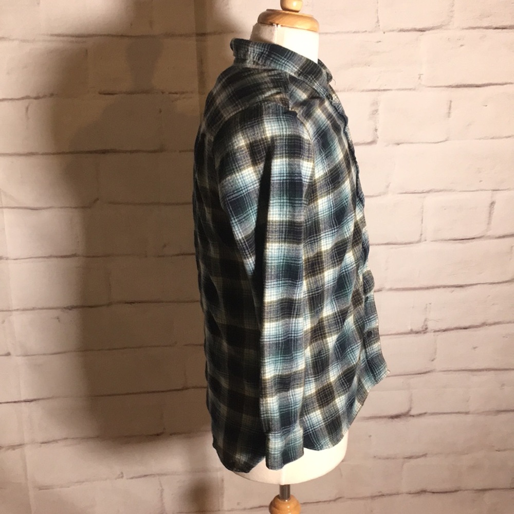 Pendleton Long Sleeve Button Down Flannel Shirt I… - image 4